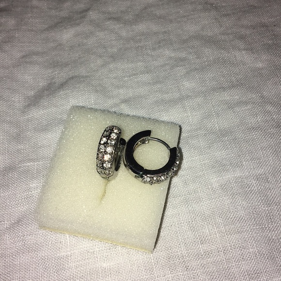 Lia Sophia cut crystal small hoop earrings - Picture 2 of 4